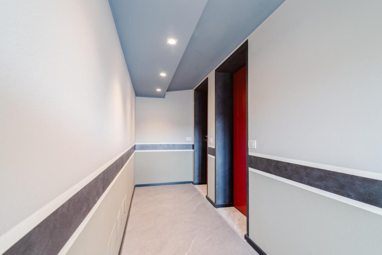 Pavia Tower - By Host4U Apartment Exterior foto