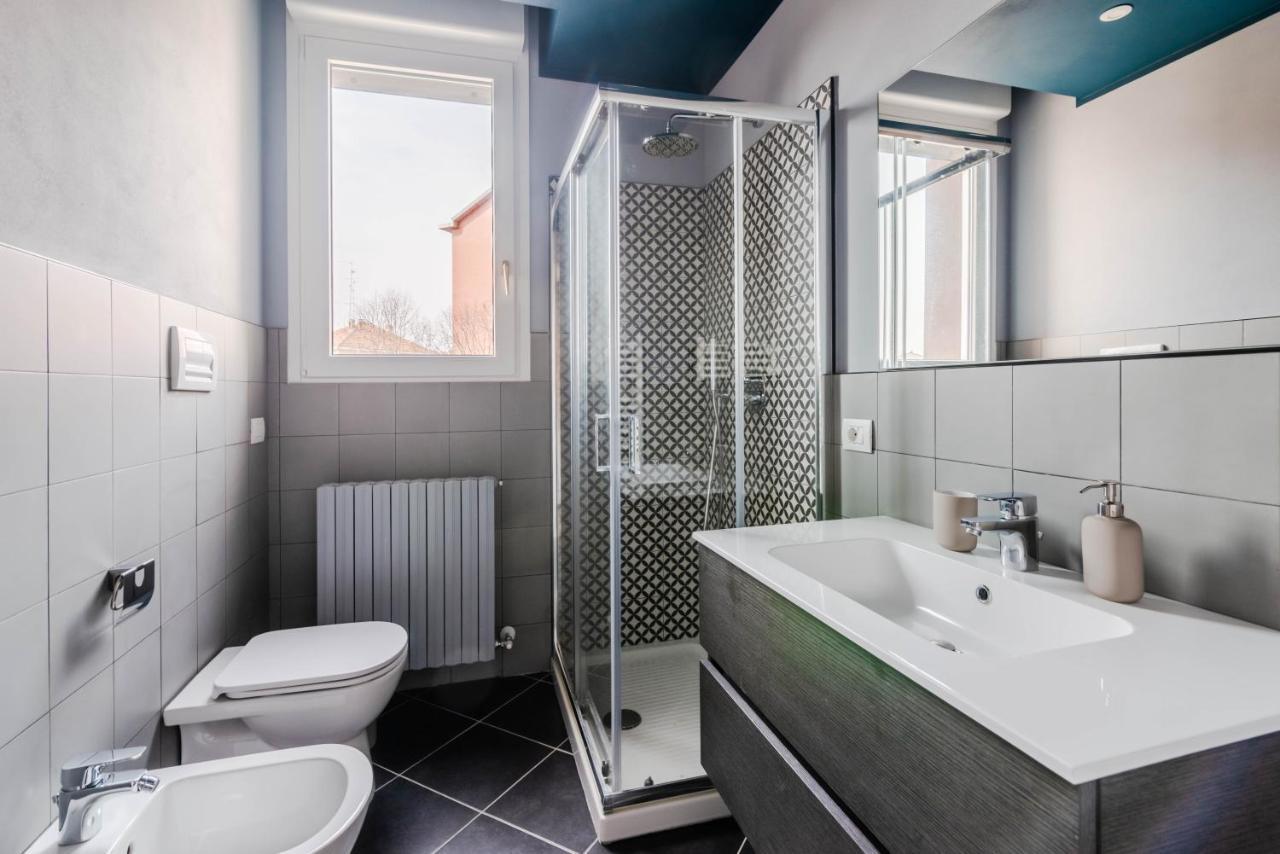Pavia Tower - By Host4U Apartment Exterior foto
